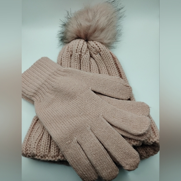 unbranded Other - Women's Pink Hat & Gloves Matching Set